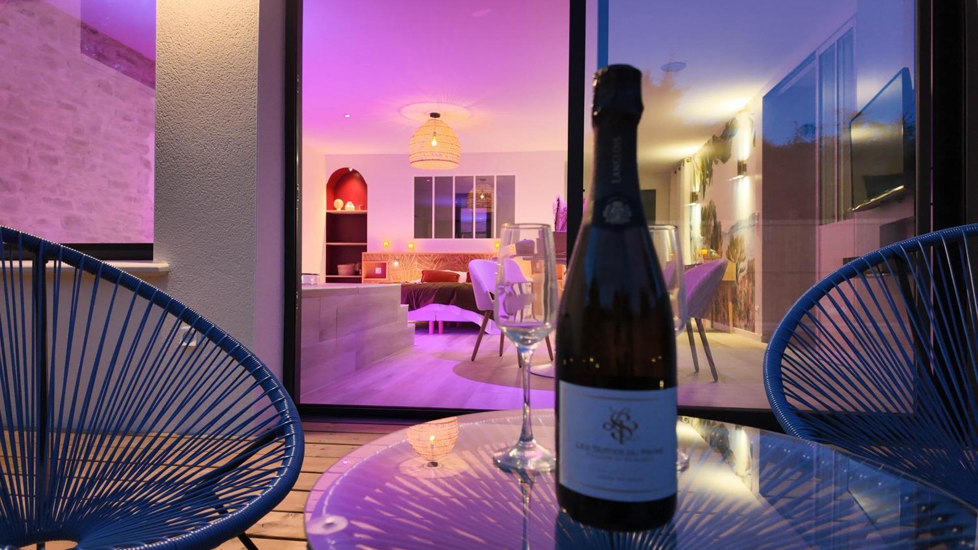 Les Suites Du Payre - Suite Romance Saint-Hilaire-de-Talmont Exterior photo